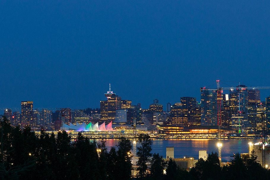 1295 W Keith Road North Vancouver, BC - 35