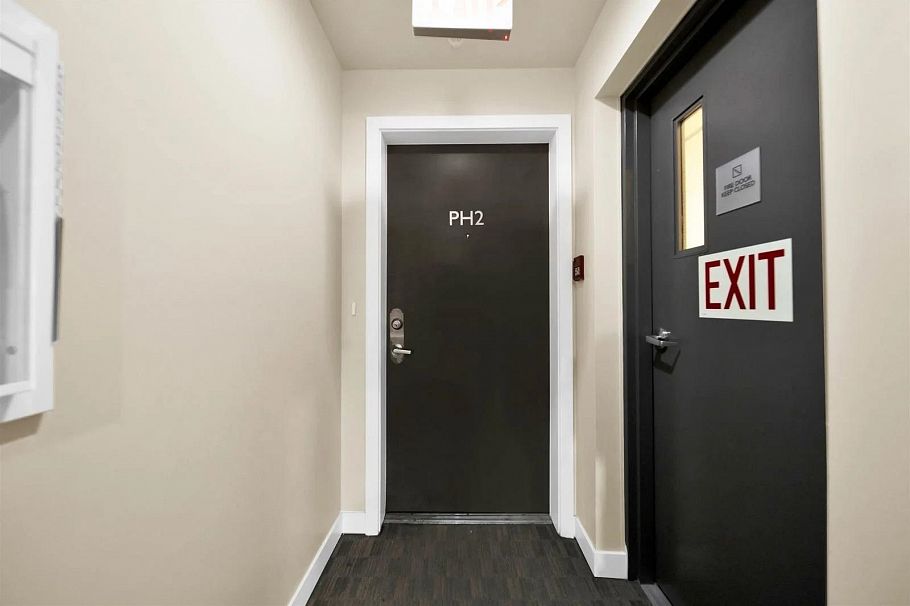 PH2 2689 Kingsway Vancouver, BC - 17
