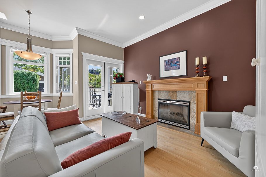 3566 W 23rd Avenue Vancouver, BC - 16