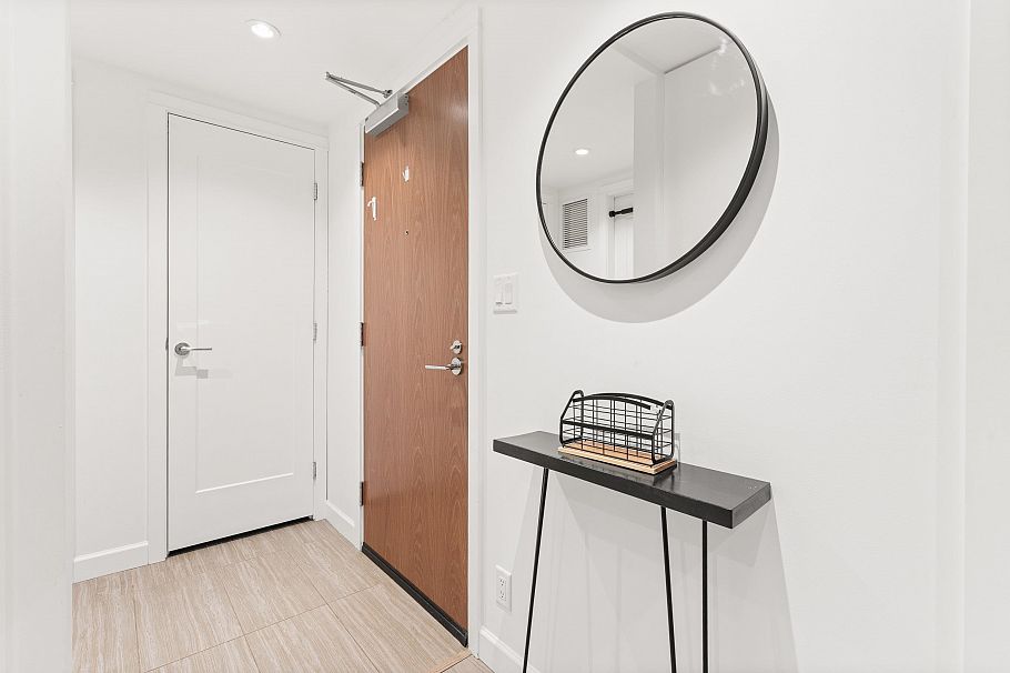 2110 3355 Binning Road Vancouver, BC - 5