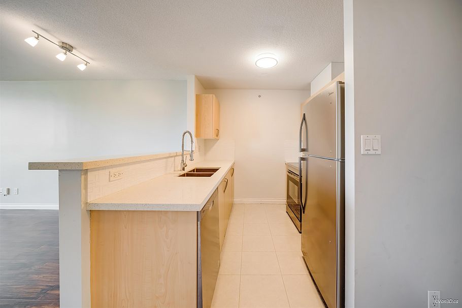 707 3520 Crowley Drive Vancouver, BC - 15