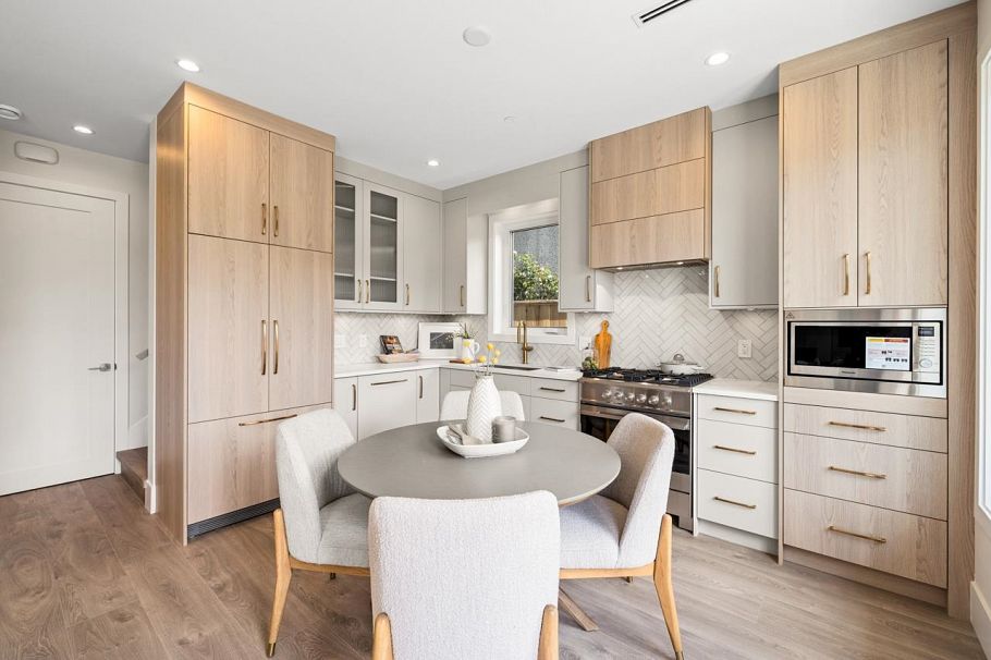 2 2528 Turner Street Vancouver, BC - 8