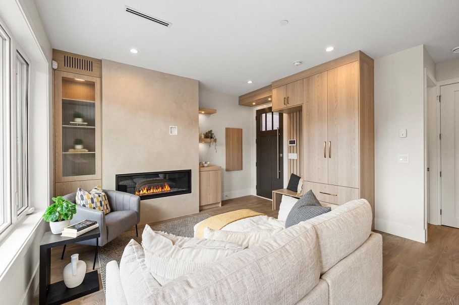 2 2528 Turner Street Vancouver, BC - 6