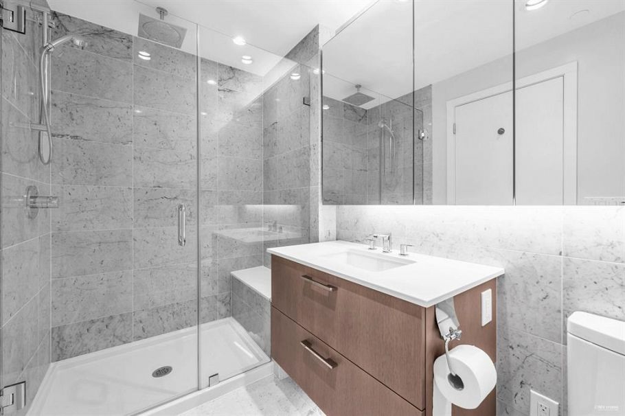 1107 5410 Shortcut Road Vancouver, BC - 23