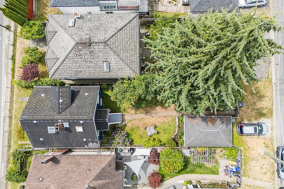 87 W 41st Avenue Vancouver, BC - 29