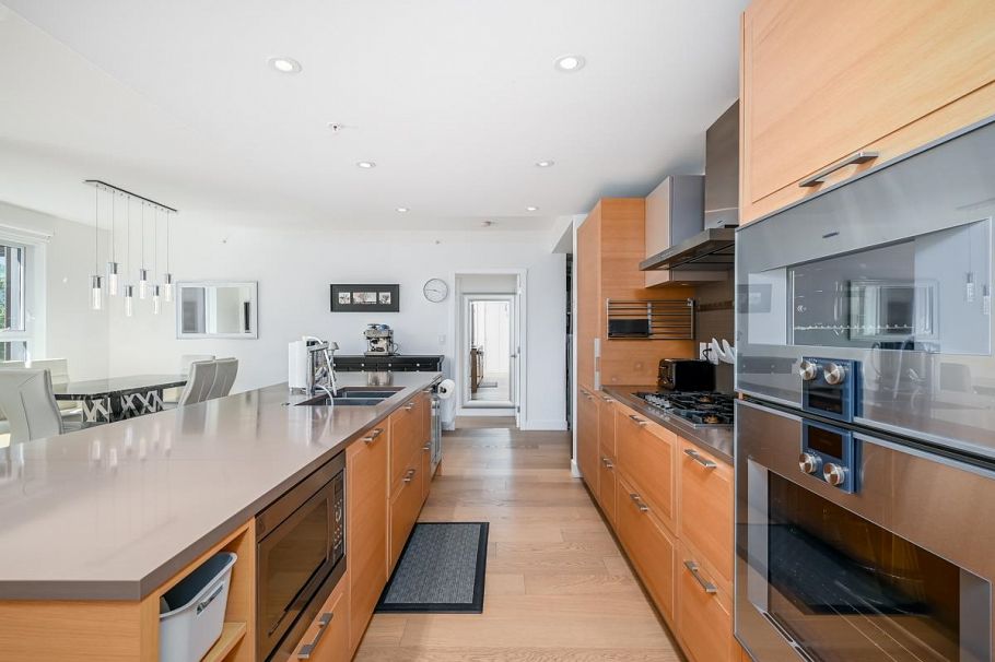 204 7128 Adera Street Vancouver, BC - 10