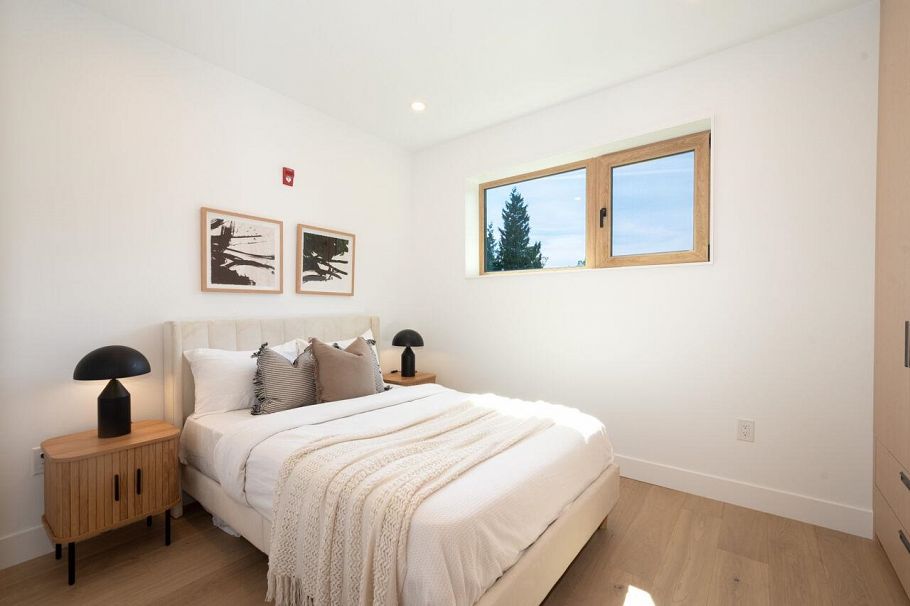 1 3120 W 11th Avenue Vancouver, BC - 23