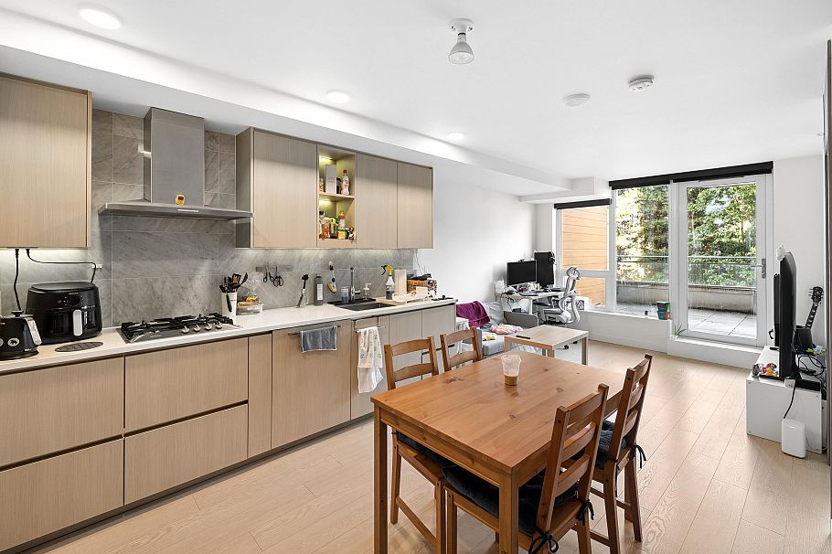 512 433 SW Marine Drive Vancouver, BC - 14