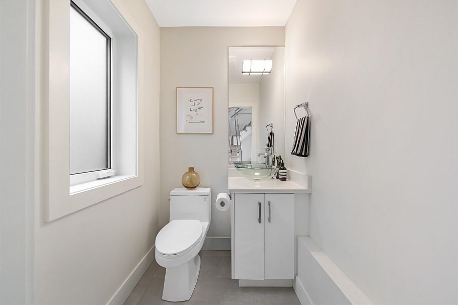 1758 E 14th Avenue Vancouver, BC - 28
