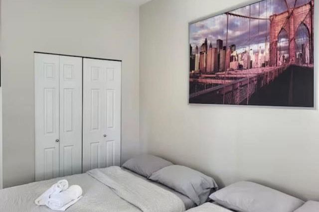 909 1010 Howe Street Vancouver, BC - 8