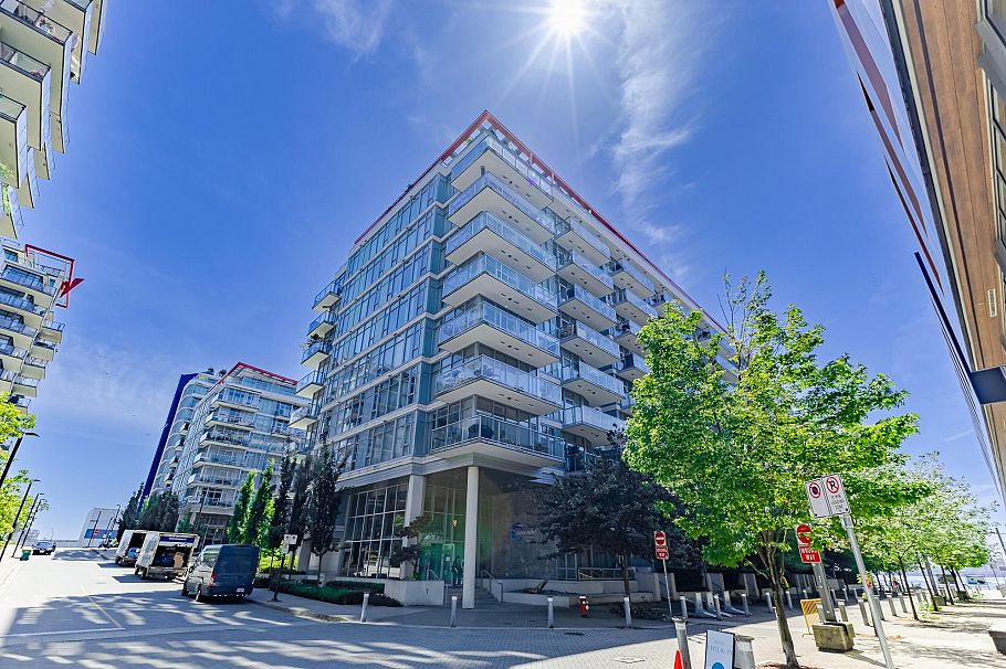 901 175 Victory Ship Way North Vancouver, BC - 24