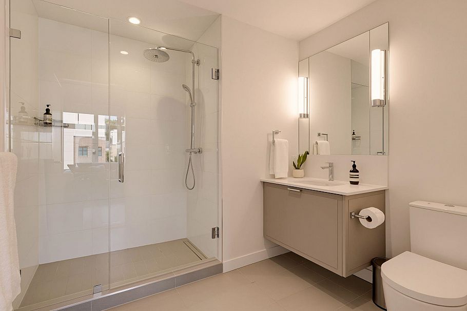 20 1960 Glenaire Drive North Vancouver, BC - 13