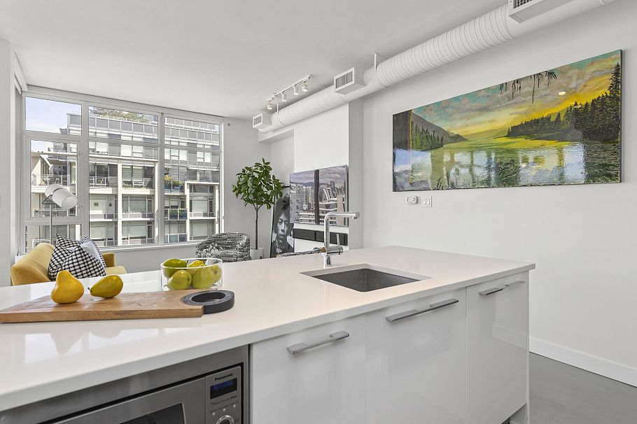 1508 108 E 1st Avenue Vancouver, BC - 6