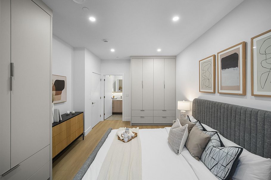 1 3623 Triumph Street Vancouver, BC - 7