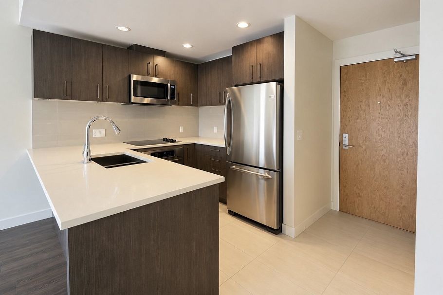 617 5983 Gray Avenue Vancouver, BC - 2