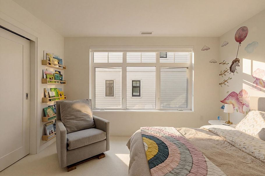 20 1960 Glenaire Drive North Vancouver, BC - 10