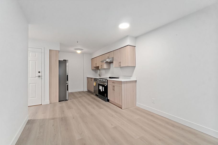 308 2928 Commercial Drive Vancouver, BC - 9