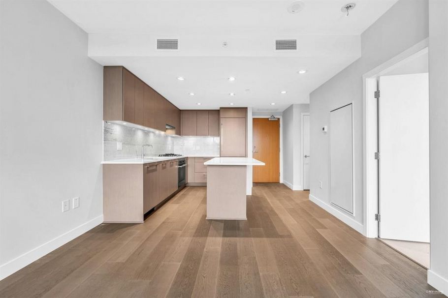 1107 5410 Shortcut Road Vancouver, BC - 17