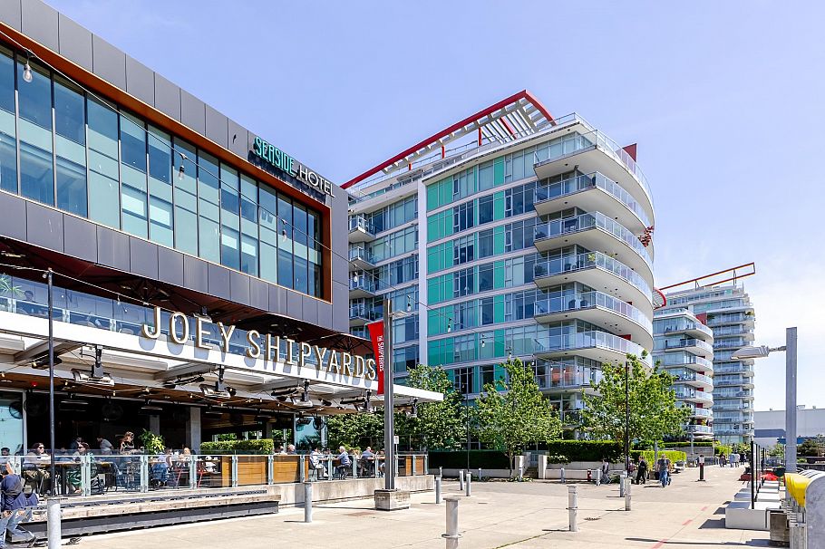 901 175 Victory Ship Way North Vancouver, BC - 28
