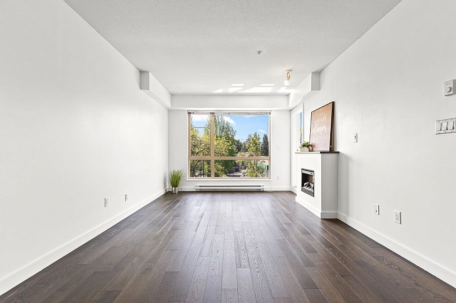303 1330 Marine Drive North Vancouver, BC - 9