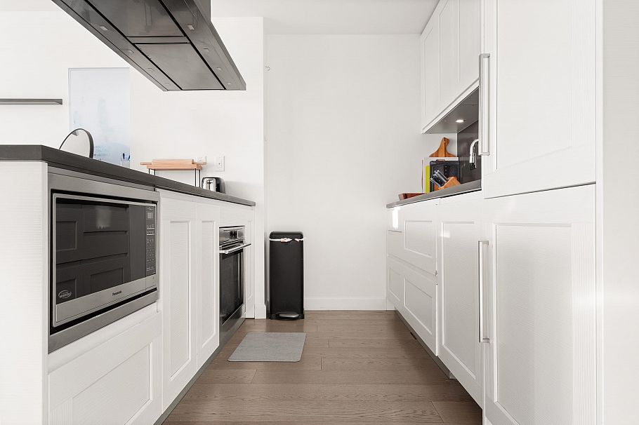 2110 3355 Binning Road Vancouver, BC - 11
