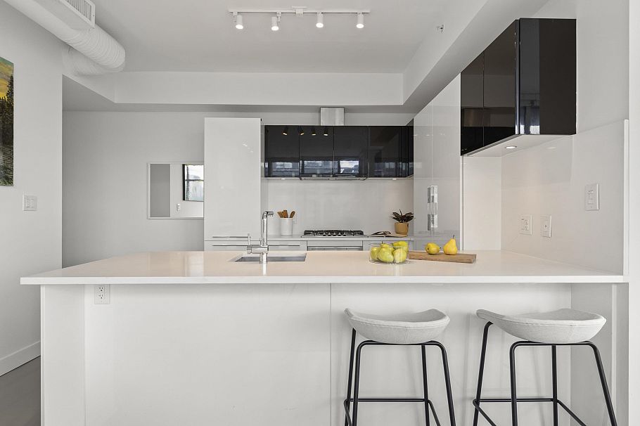 1508 108 E 1st Avenue Vancouver, BC - 3