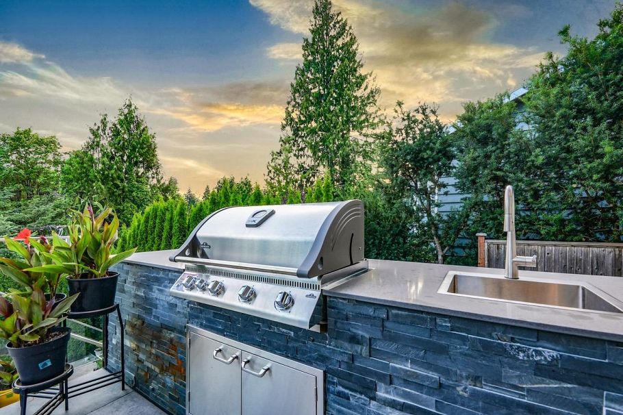 4399 Highland Boulevard North Vancouver, BC - 38