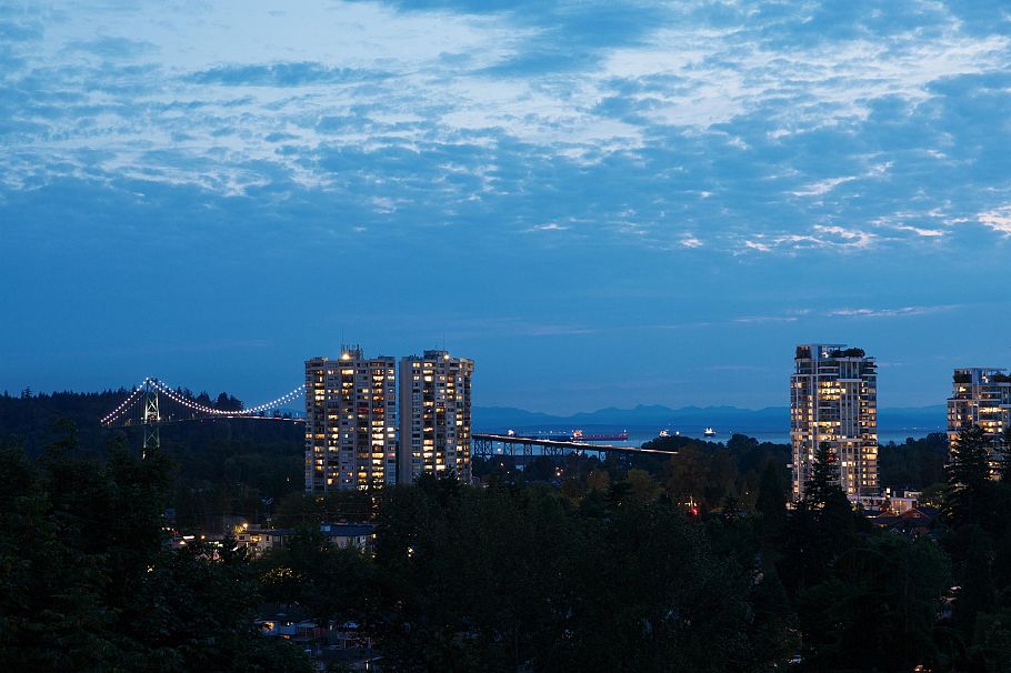 1295 W Keith Road North Vancouver, BC - 36