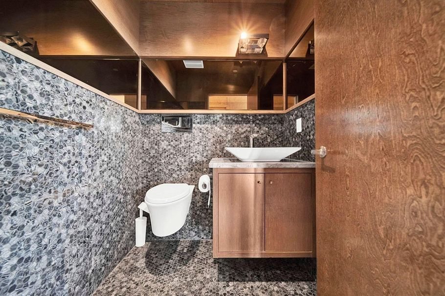 PH2 2689 Kingsway Vancouver, BC - 12