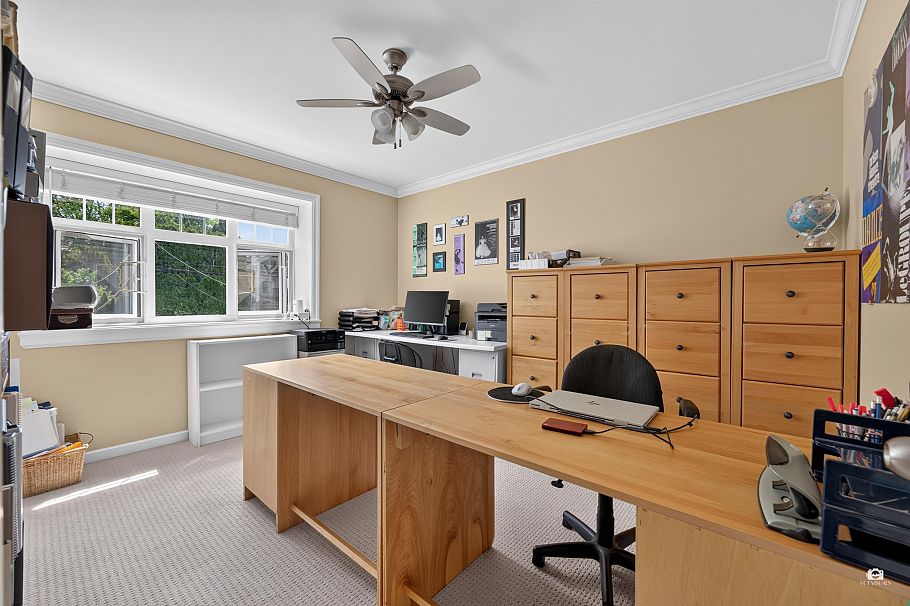 3566 W 23rd Avenue Vancouver, BC - 24