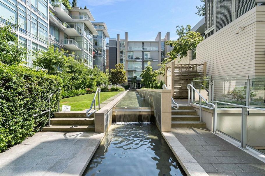 404 1616 Columbia Street Vancouver, BC - 17