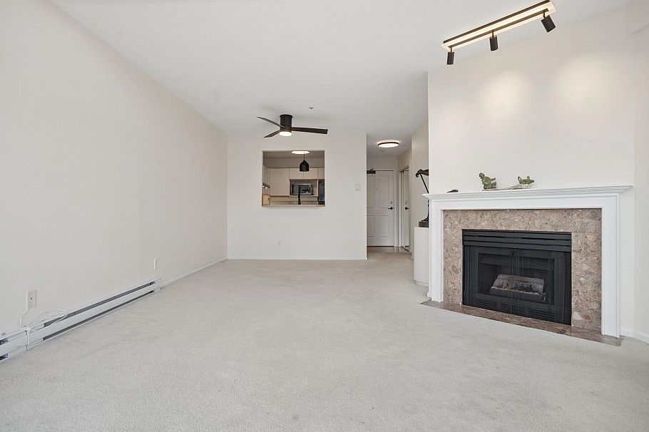 412 525 Wheelhouse Square Vancouver, BC - 10