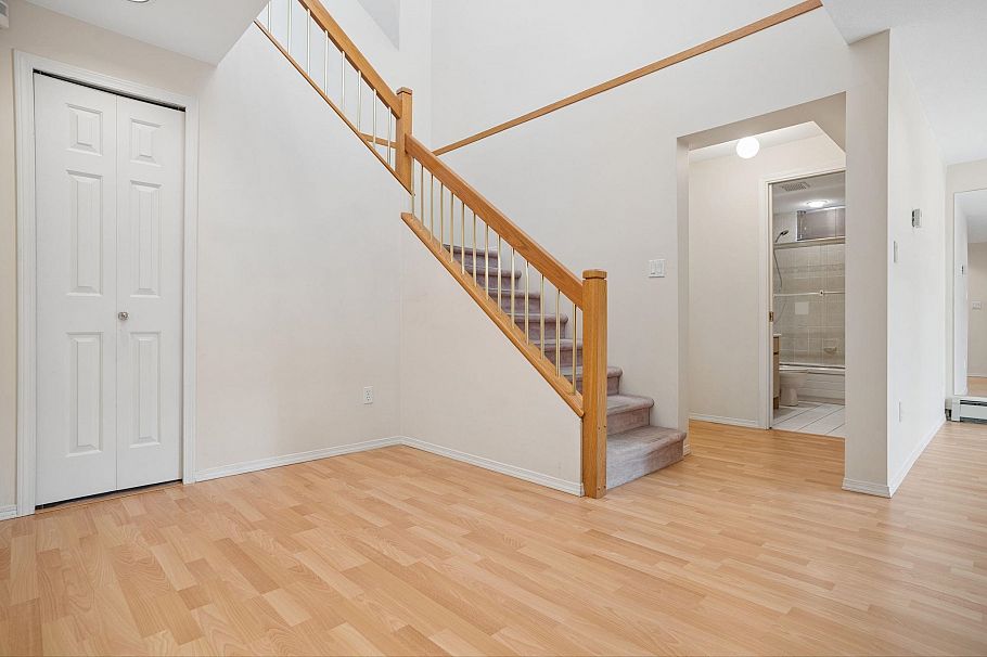 2986 W 37th Avenue Vancouver, BC - 27