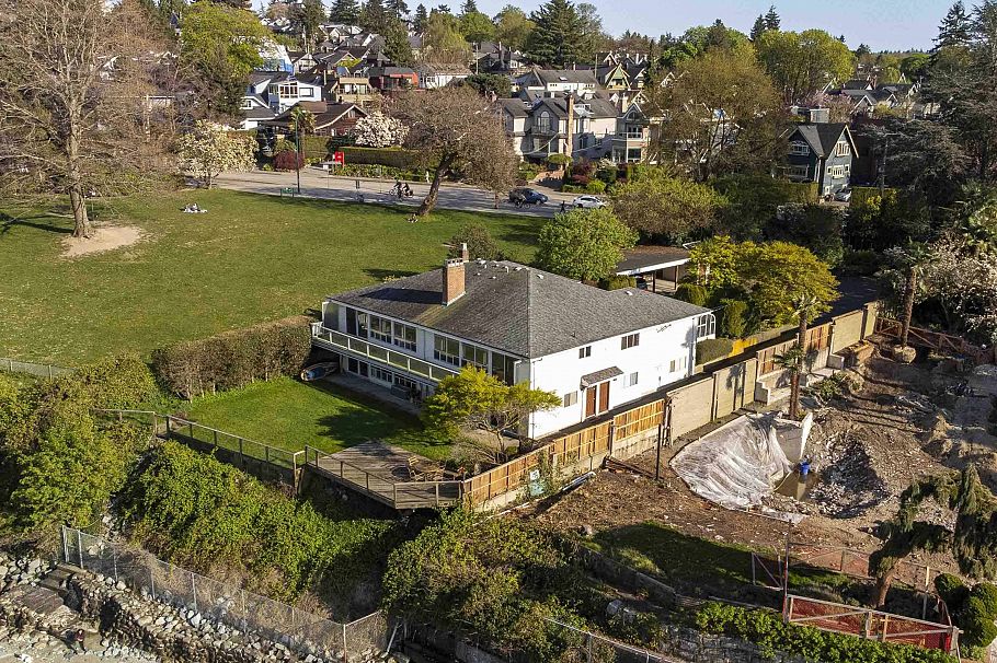 2789 Point Grey Road Vancouver, BC - 4