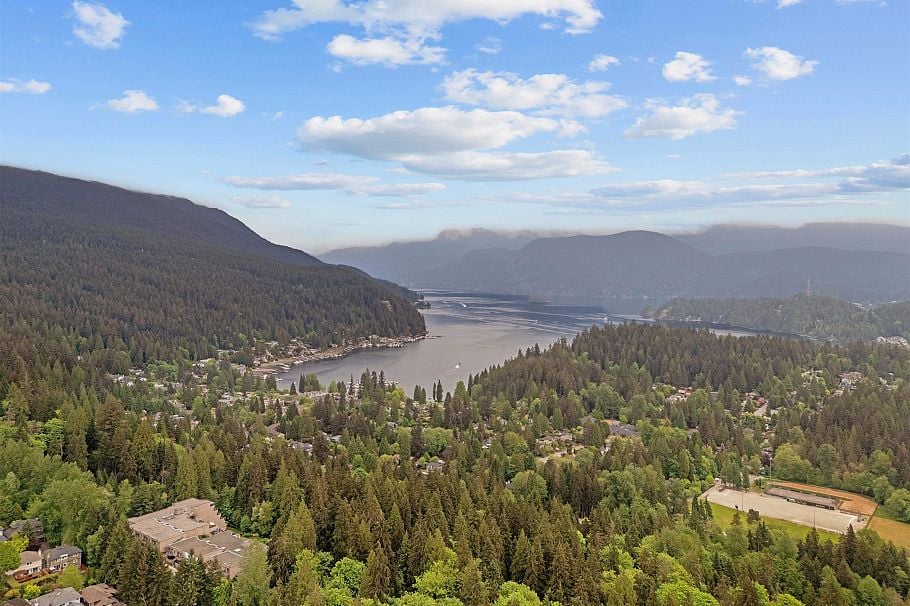 1479 Percy Court North Vancouver, BC - 39