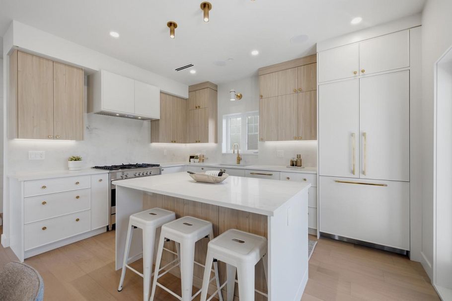 708 Windermere Street Vancouver, BC - 9