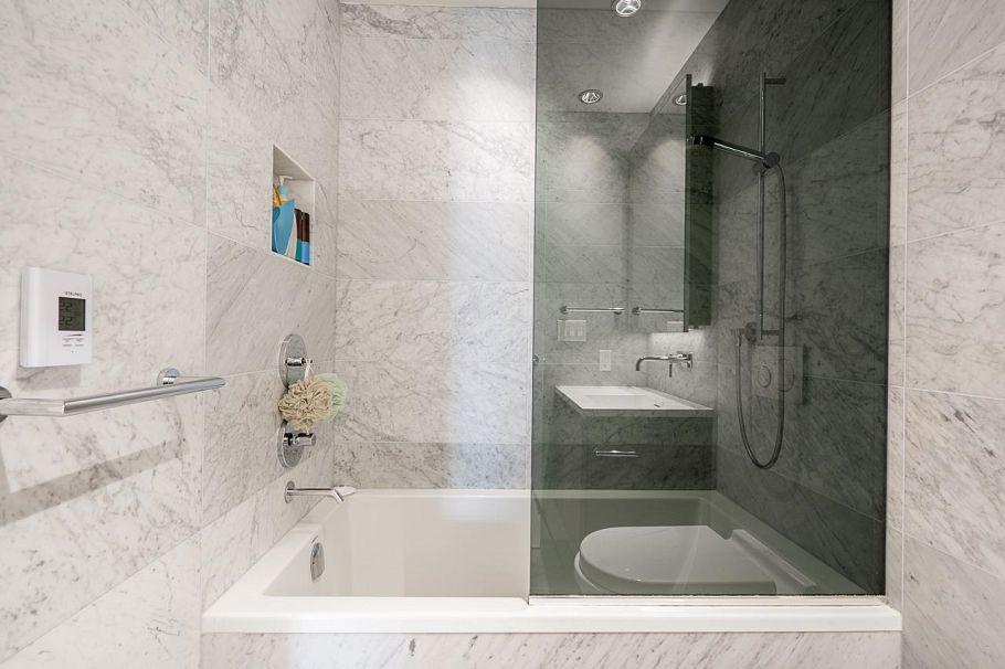 5302 1289 Hornby Street Vancouver, BC - 31
