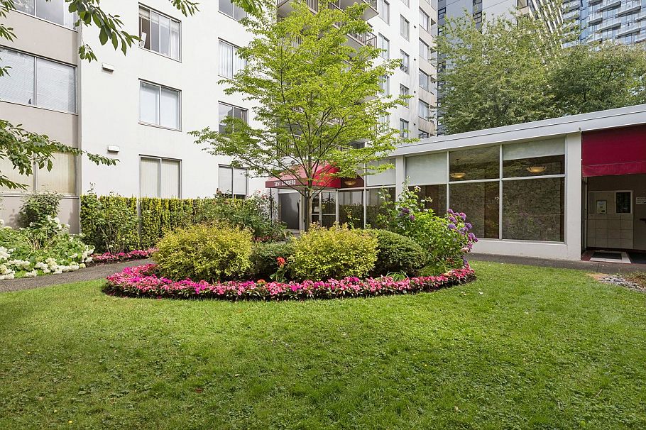 1004 1251 Cardero Street Vancouver, BC - 27