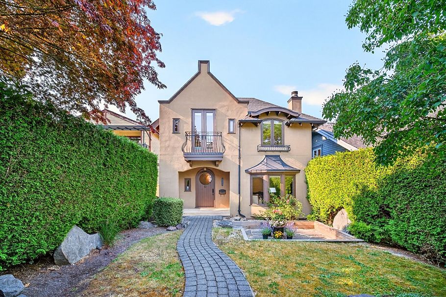 3835 W 12th Avenue Vancouver, BC - 6