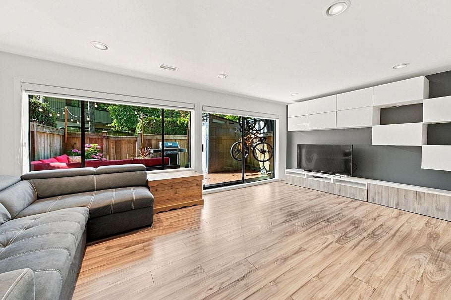 1079 Lillooet Road North Vancouver, BC - 22