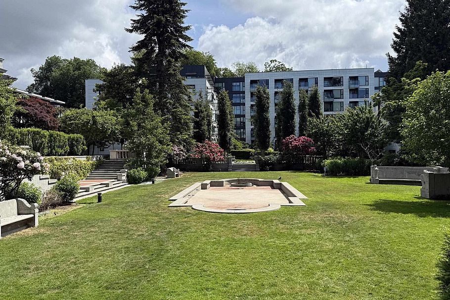 808 1561 W 57th Avenue Vancouver, BC - 31