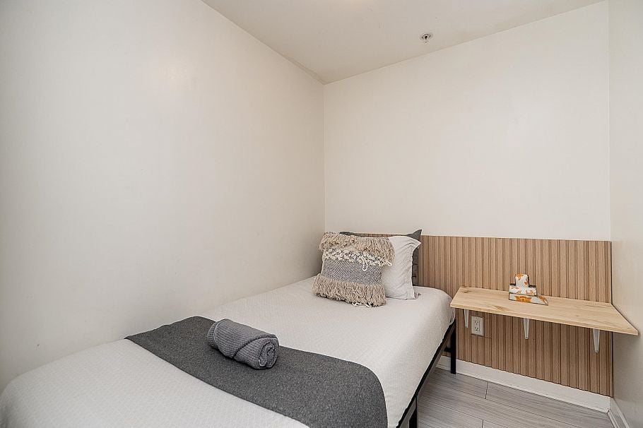 1002 689 Abbott Street Vancouver, BC - 25