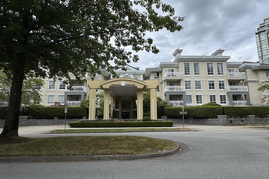 308 5835 E Hampton Place Vancouver, BC - 1