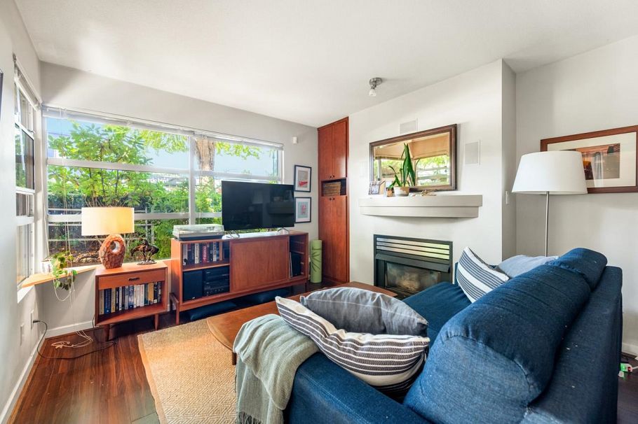 106 2983 W 4th Avenue Vancouver, BC - 4