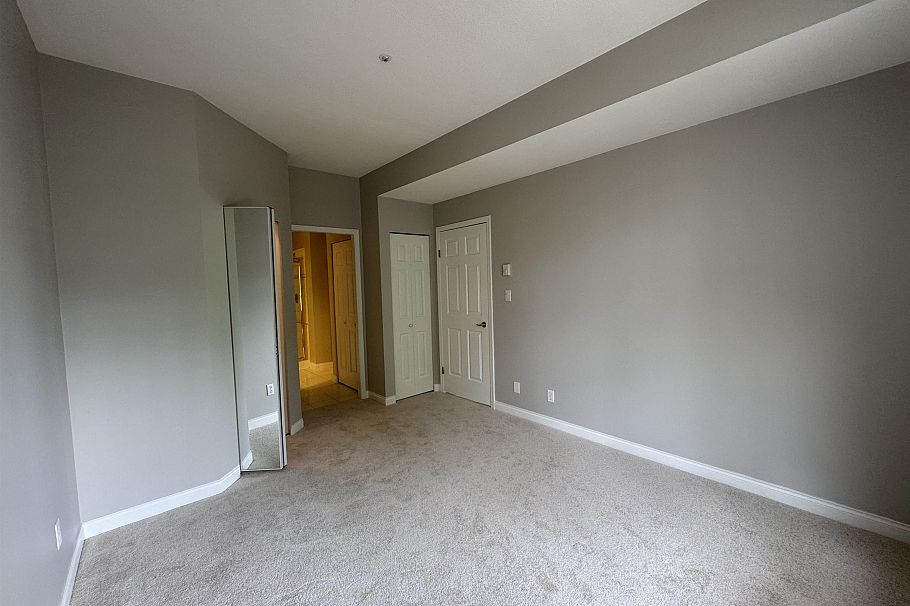 308 5835 E Hampton Place Vancouver, BC - 10