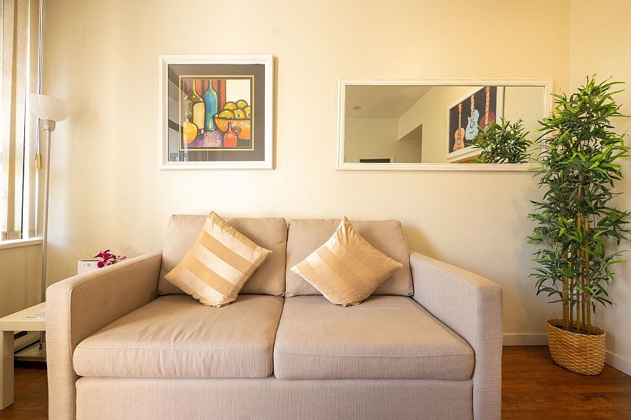 502 1010 Howe Street Vancouver, BC - 1