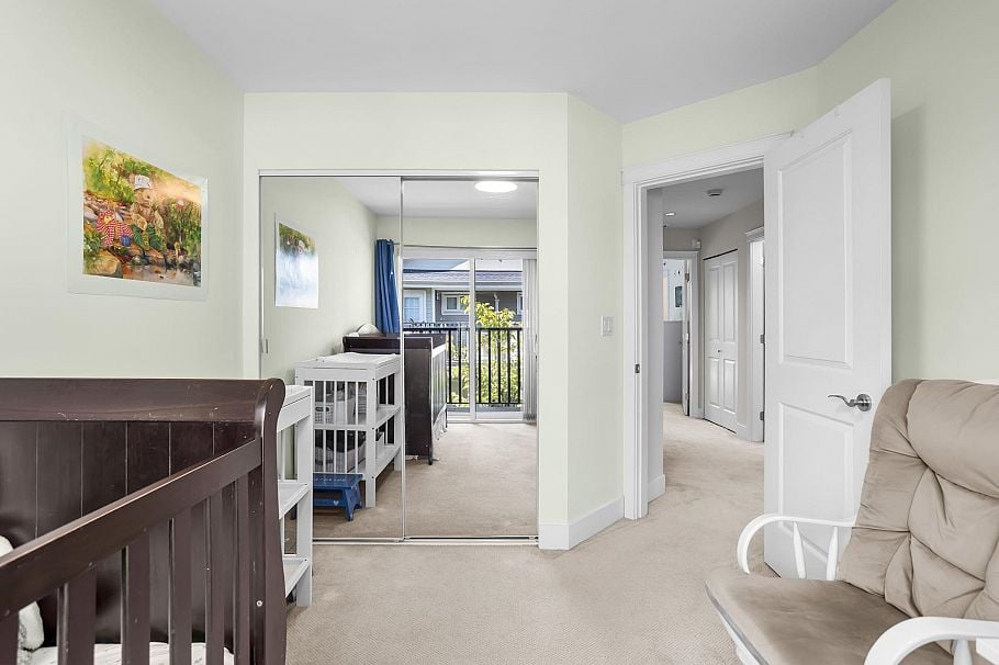1121 St. Andrews Avenue North Vancouver, BC - 24