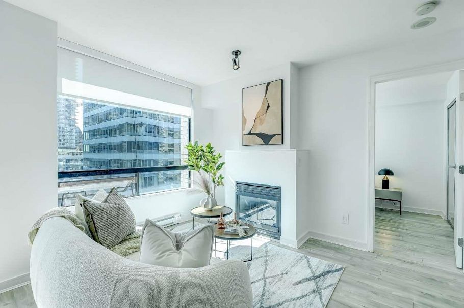 903 1003 Burnaby Street Vancouver, BC - 4