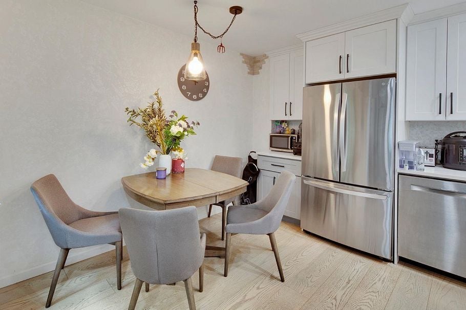 1840 Purcell Way North Vancouver, BC - 12