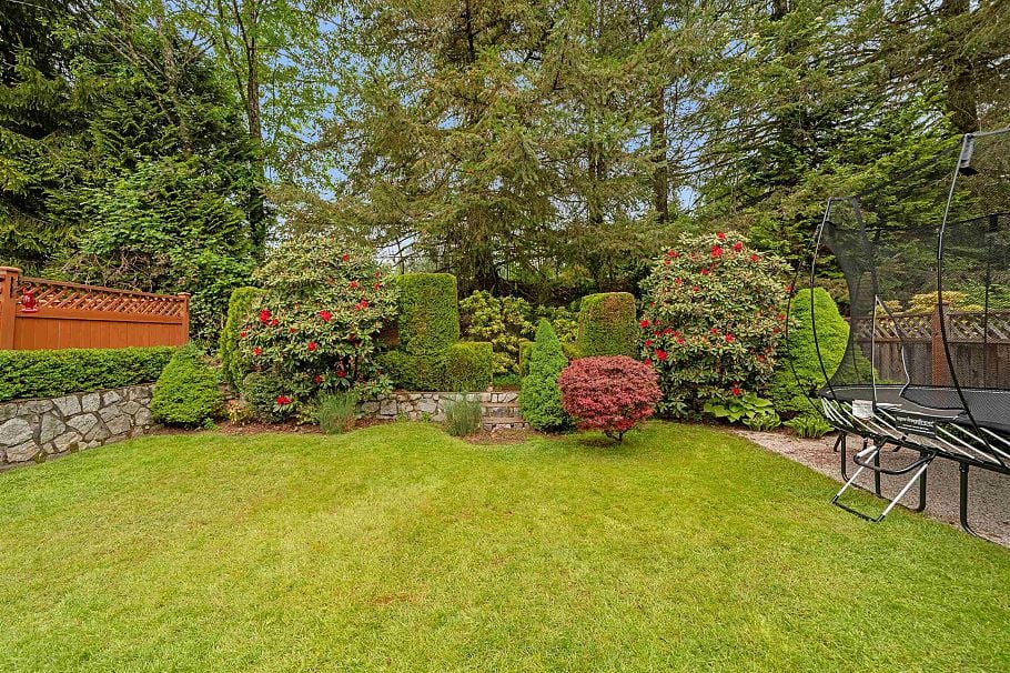 1479 Percy Court North Vancouver, BC - 30
